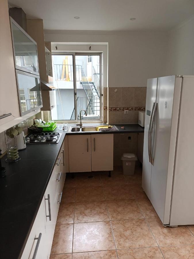 Low Cost Desterro Apartments Lisbon Exterior photo